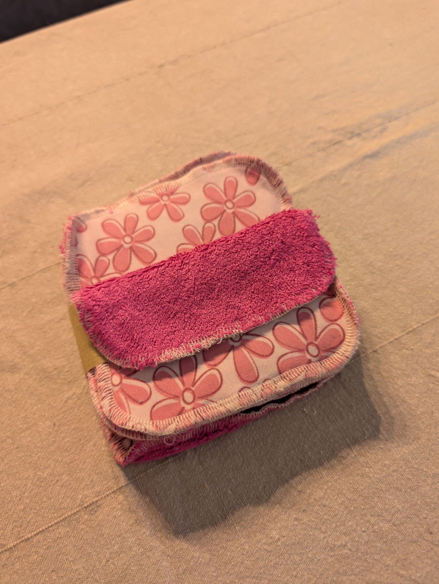 Débarbouillettes Pâquerettes